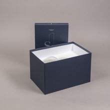 Load image into Gallery viewer, Sydonios L'Esthete Decanter